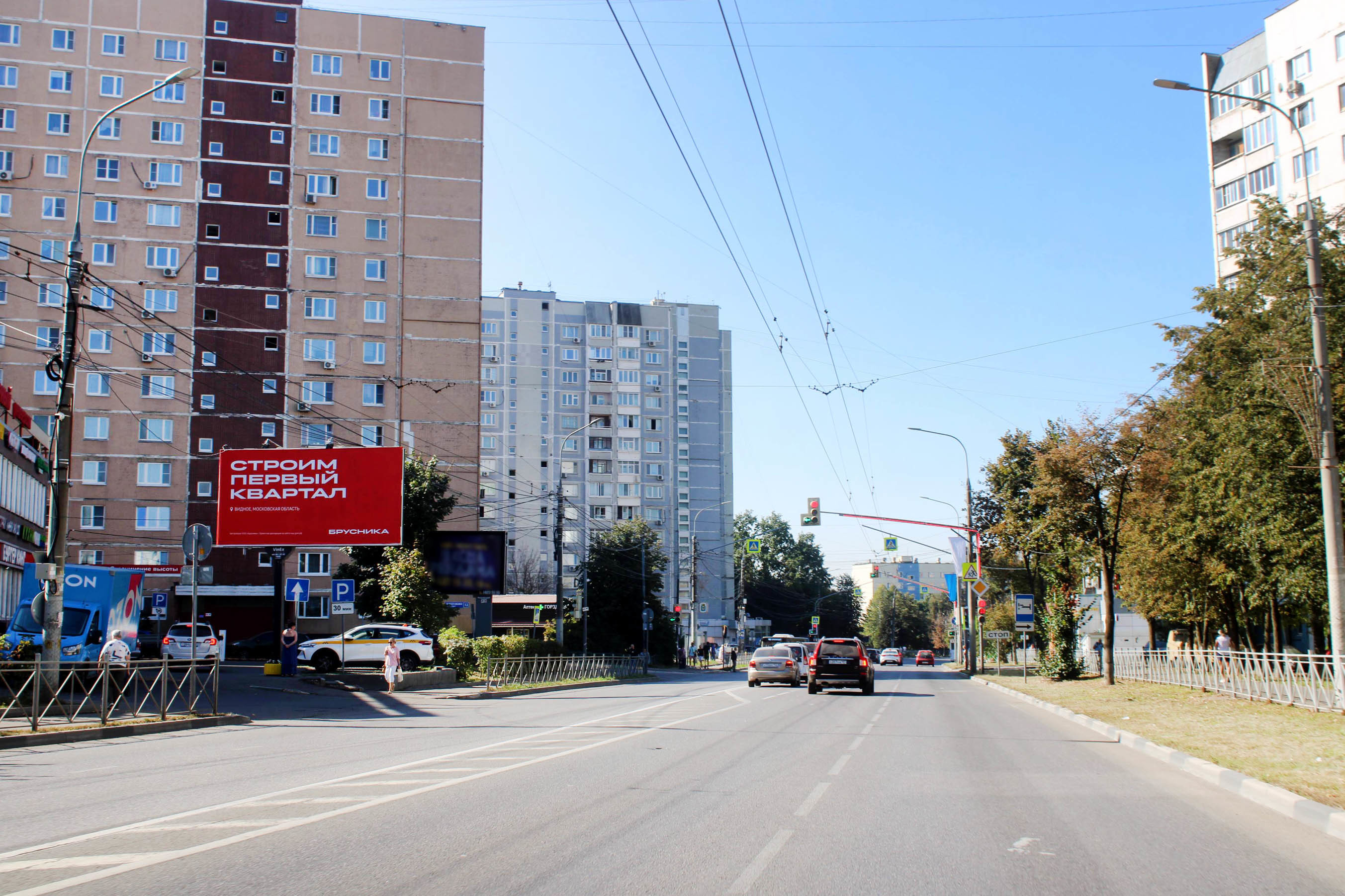Реклама 3x6 по адресу проспект Ленинского Комсомола, д. 9к3, на въезде к ТЦ "УниверМАК", №760B