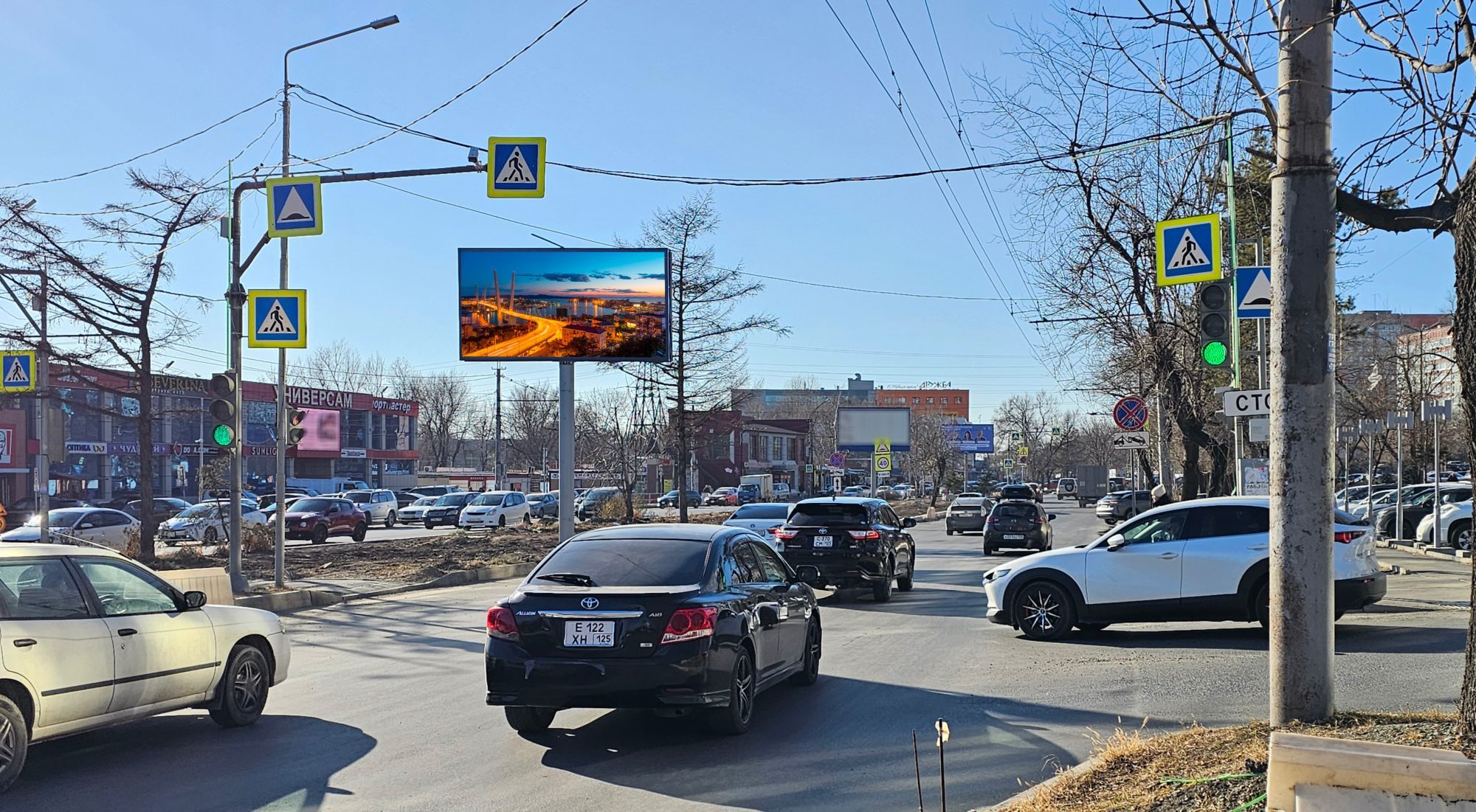Реклама 3x6 по адресу Русская ул., 19в (ТЦ "Европейский") (Digital)